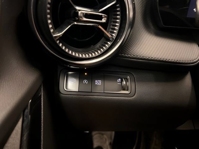 Certified 2025 Chevrolet Equinox LT FWD image 19