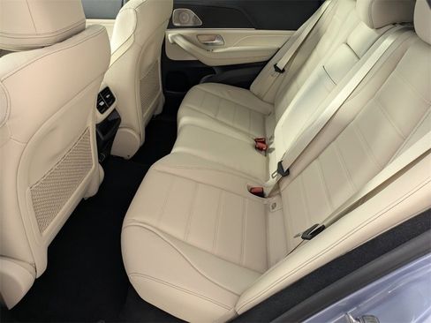 New 2026 Mercedes-Benz GLE 450 4MATIC Coupe image 11