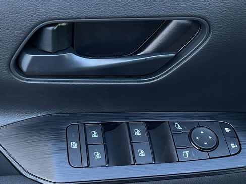 New 2026 Nissan Kicks S image 12