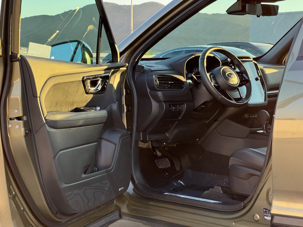 Used 2026 Subaru Forester Touring AWD/4WD image 8