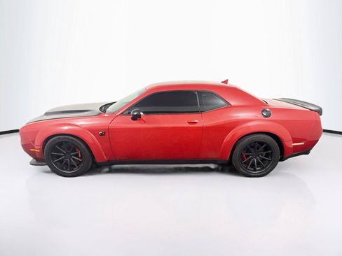 Used 2015 Dodge Challenger R/T Scat Pack w/ Leather Interior Group RWD image 2