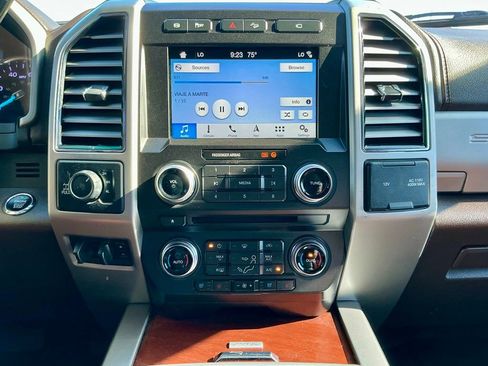 Used 2018 Ford F350 King Ranch w/ King Ranch Ultimate Package AWD/4WD image 35