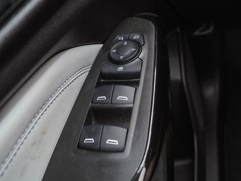 Certified 2024 Chevrolet Trax LT w/ Driver Confidence Package FWD image 24