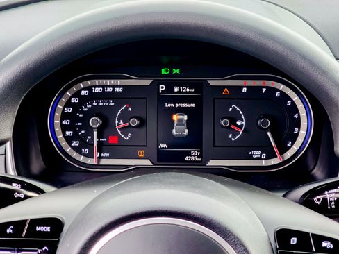 Used 2024 Hyundai Santa Cruz SEL image 38