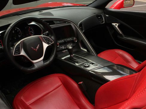 Used 2018 Chevrolet Corvette Stingray Coupe w/ Battery Protection Package image 20