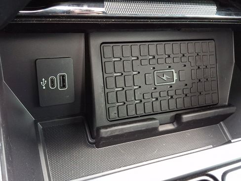 Certified 2025 Ford F150 Raptor AWD/4WD image 35