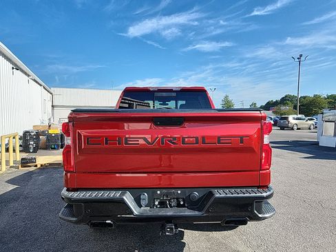 Used 2021 Chevrolet Silverado 1500 LT Trail Boss w/ Convenience Package II AWD/4WD image 4