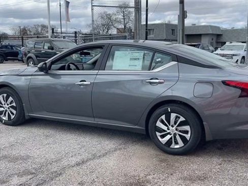 New 2025 Nissan Altima 2.5 S image 6