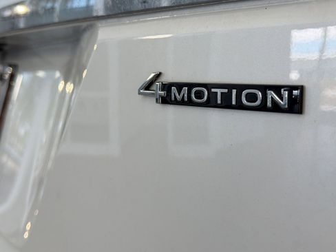 Used 2023 Volkswagen Atlas SEL Premium AWD/4WD image 38