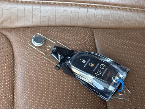 New 2023 GMC Savana 2500 w/ Driver Convenience Package image 37