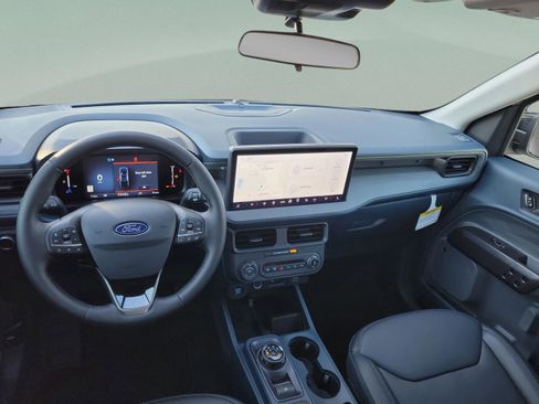 New 2025 Ford Maverick Lariat w/ Black Appearance Package image 21