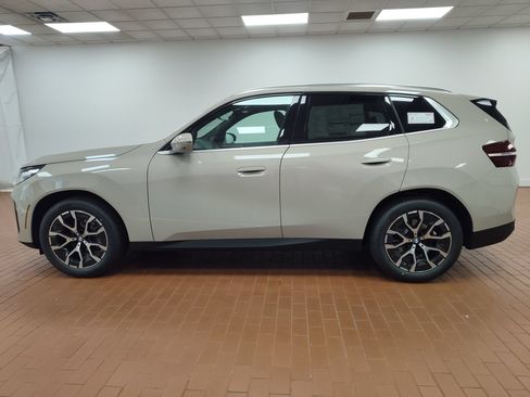 Certified 2026 BMW X3 xDrive30i w/ Premium Package AWD/4WD image 2