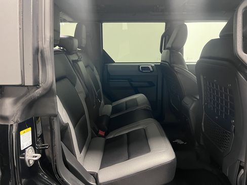 Used 2024 Ford Bronco Big Bend image 16