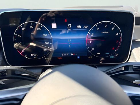 New 2026 Mercedes-Benz GLC 300 4MATIC image 15