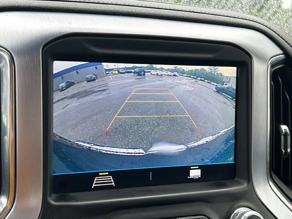 Used 2019 GMC Sierra 1500 SLE w/ X31 Off-Road Package AWD/4WD image 32