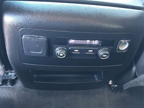 Used 2015 Chevrolet Tahoe LT image 14