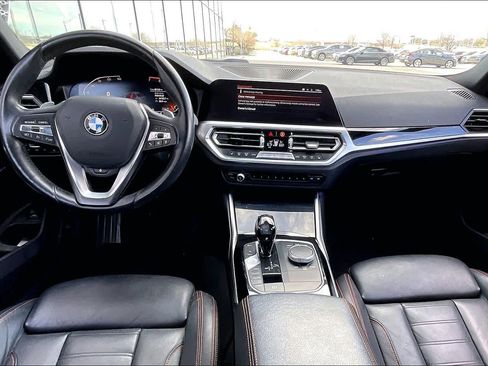 Used 2019 BMW 330i Sedan w/ Premium Package image 14