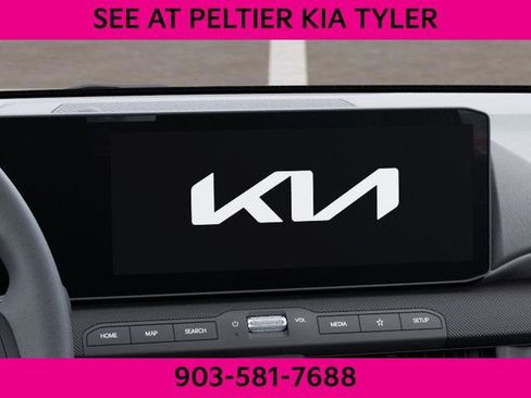 New 2025 Kia K4 LX image 22