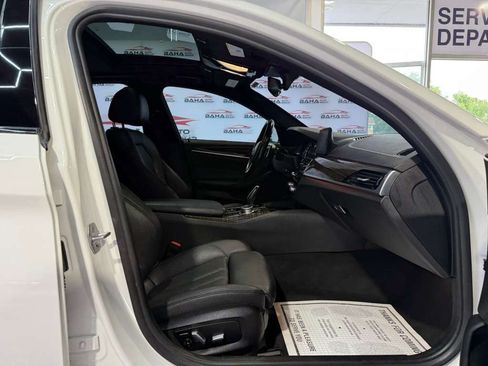 Used 2019 BMW 530i RWD image 50