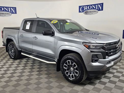 Used 2023 Chevrolet Colorado Z71 w/ Z71 Convenience Package 2 image 7