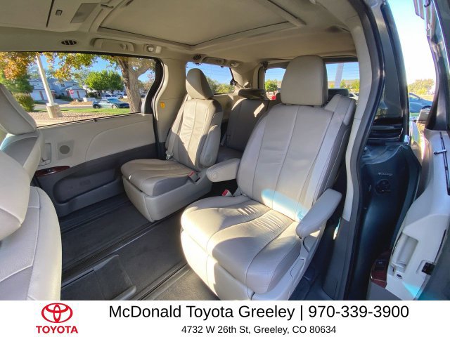 Used 2011 Toyota Sienna Limited w/ Premium Pkg AWD/4WD image 23