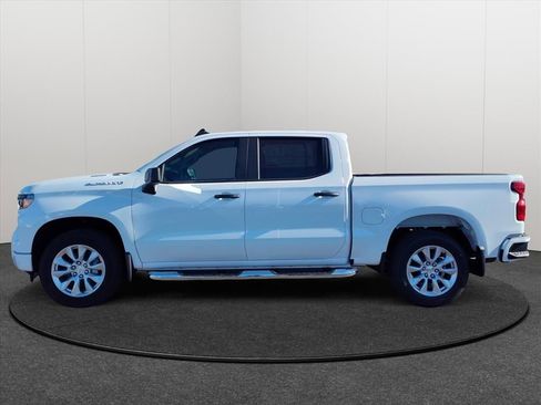 New 2026 Chevrolet Silverado 1500 Custom image 2