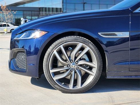 Used 2024 Jaguar XF R-Dynamic SE image 6
