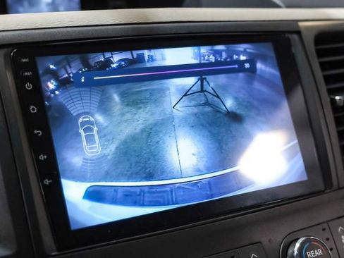 Used 2011 Toyota Sienna LE FWD image 26