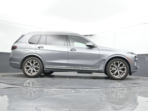Used 2026 BMW X7 xDrive40i AWD/4WD image 33