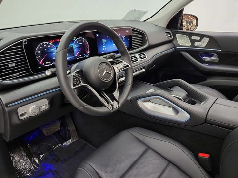 Certified 2024 Mercedes-Benz GLE 450 4MATIC image 12