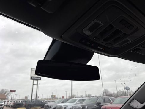 New 2026 GMC Sierra 1500 SLT image 46