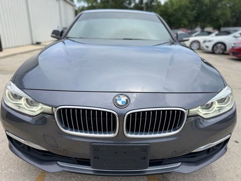 Used 2018 BMW 330i xDrive Sedan w/ Convenience Package AWD/4WD image 8