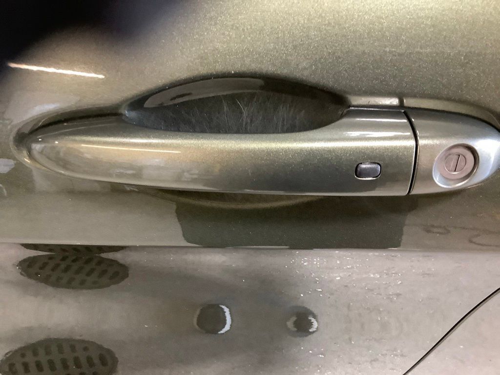 Used 2019 Jeep Cherokee Limited AWD/4WD image 13