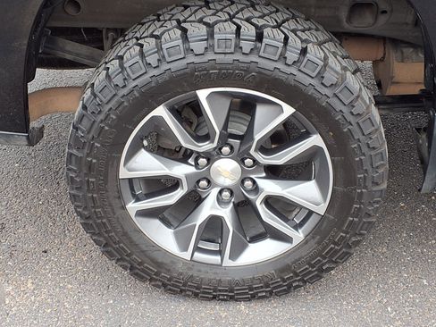 Used 2022 Chevrolet Silverado 1500 LT w/ Texas Edition Plus image 9