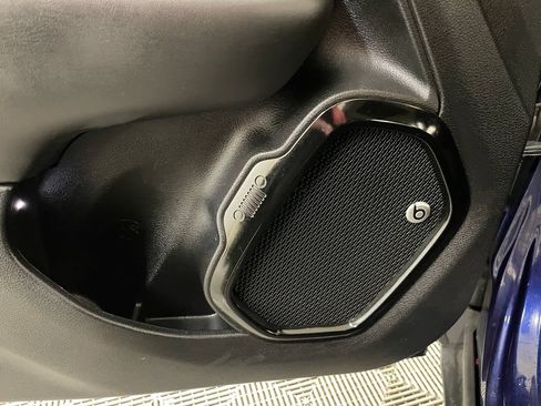 Used 2018 Jeep Renegade Altitude AWD/4WD image 20