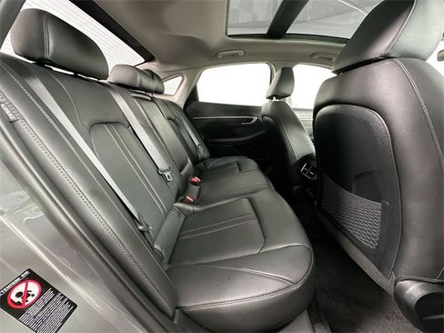 Used 2022 Hyundai Sonata Limited w/ Cargo Package image 28