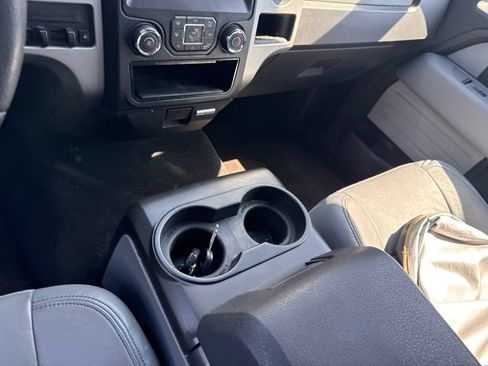 Used 2014 Ford F150 XLT w/ Equipment Group 302A Luxury RWD image 9