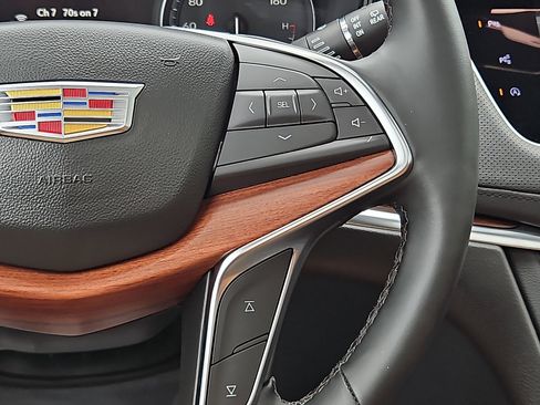 Certified 2026 Cadillac XT5 Premium Luxury w/ Driver Assist Package AWD/4WD image 23