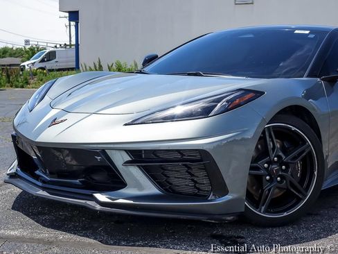 Used 2024 Chevrolet Corvette Stingray Premium Conv w/ Z51 Performance Package RWD image 3