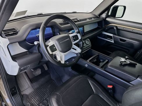 Used 2020 Land Rover Defender 110 SE AWD/4WD image 30