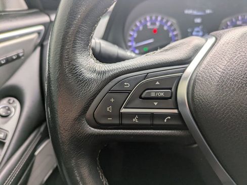 Used 2017 INFINITI Q60 3.0t w/ Premium Plus Package 3.0T image 27