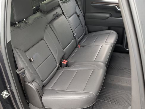 Used 2023 Chevrolet Silverado 1500 LT AWD/4WD image 20