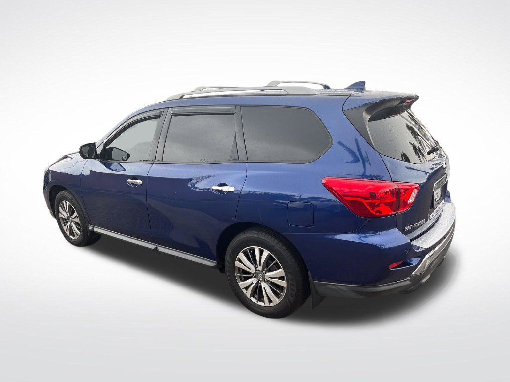 Used 2020 Nissan Pathfinder S FWD image 3
