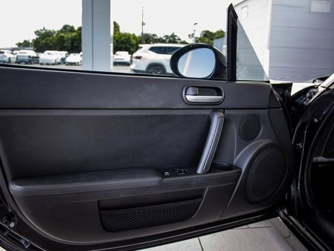 Used 2014 MAZDA MX-5 Miata Sport image 21