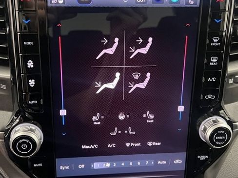 Used 2025 RAM 1500 Big Horn image 33