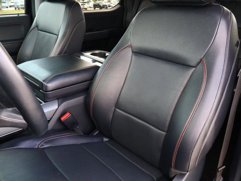 Used 2022 Ford F150 Lariat w/ Max Trailer Tow Package image 15