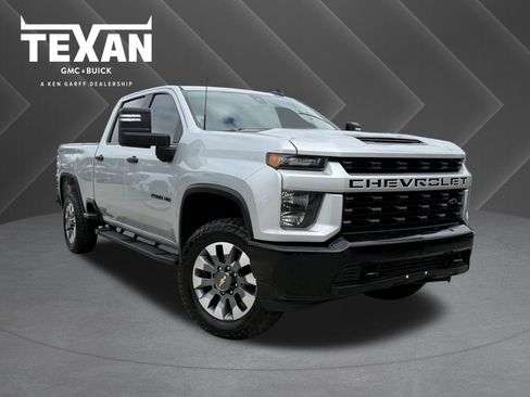 Used 2022 Chevrolet Silverado 2500 Custom w/ Custom Value Package AWD/4WD image 1