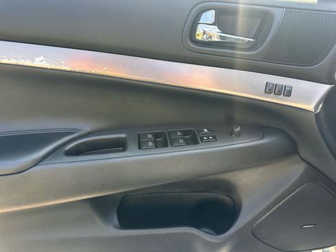 Used 2012 INFINITI G37 Sport RWD image 12
