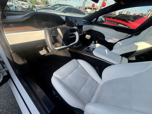 Used 2022 Tesla Model S AWD/4WD image 9