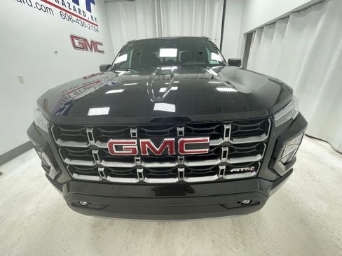 New 2026 GMC Canyon AT4 AWD/4WD image 2